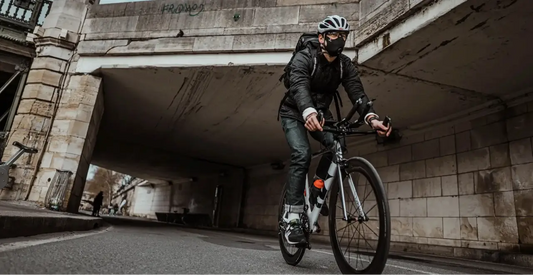 Quels sont les moyens d’éviter de respirer les particules fines quand je fais du vélo ?