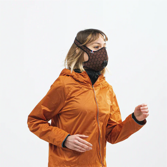 Masque de running pour femme : comment trouver le bon ajustement ?