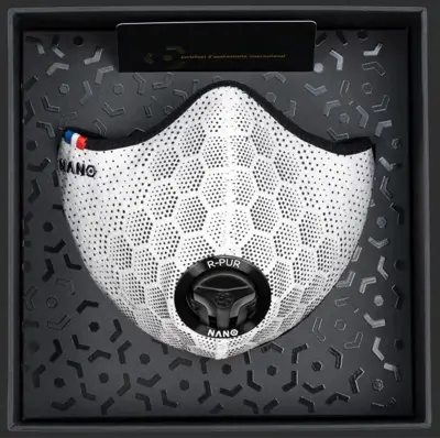 packaging d'un masque R-PUR vélo de couleur blanche